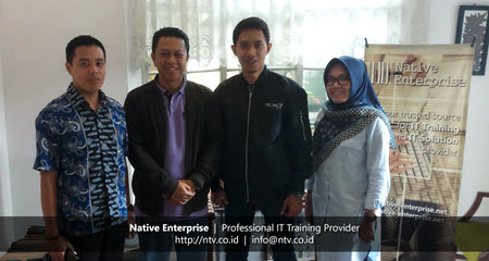 PostgreSQL for Database Developer Training bersama Telkom University dan BPKAD Riau